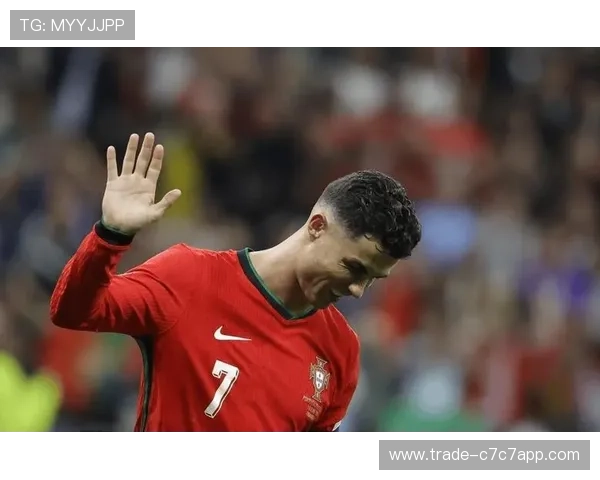 2月23日足球球星精彩瞬间回顾：见证传奇球员的独特风采与精彩表现