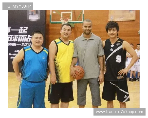 从足球场到篮球场 球星之间的跨界对比与相似之处分析