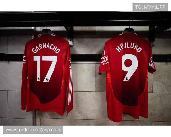 足球明星背后的传奇号码与他们的荣耀故事